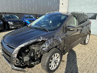 skadebil auto Ford Kuga FORD KUGA 1.5I 2016 2016/10