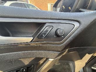 Volkswagen Golf 1.6 TDI picture 14