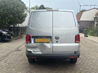 Volkswagen Transporter 2.0 TDI L1H1 28 Bulli picture 11