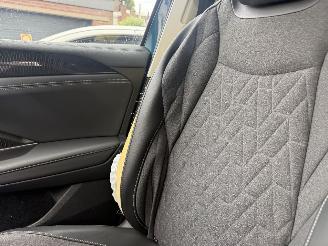 Volkswagen Tiguan 1.5 eTSI AUTOMAAT Nieuwste model! picture 22