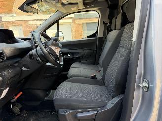 Peugeot Partner 1.5 BlueHDI 3 PERS! 100 S&S L1  NAP! picture 17