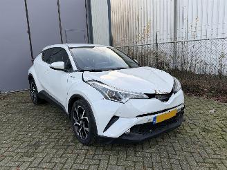 Toyota C-HR 1.8 Hybride picture 6