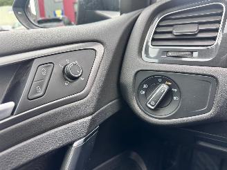 Volkswagen Golf 1.0 TSI picture 12