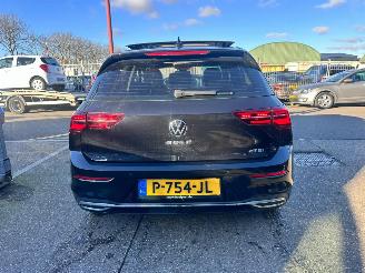 Volkswagen Golf 1.5 eTSI / DSG picture 5