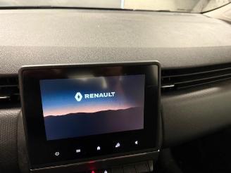 Renault Clio  picture 14