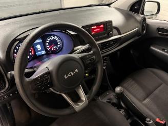 Kia Picanto  picture 10