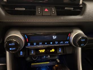 Toyota Rav-4  picture 9