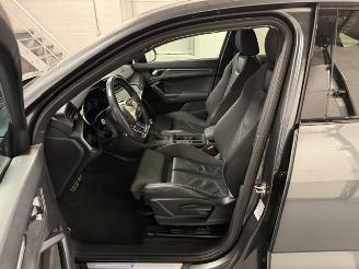Audi Q3  picture 9