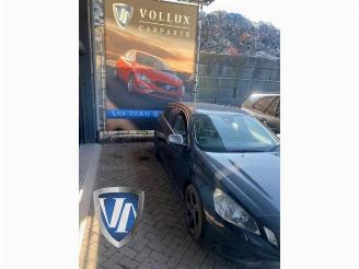 Volvo V-60 V60 I (FW/GW), Combi, 2010 / 2018 1.6 T3 16V picture 3