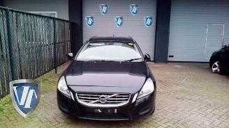 Sloopauto Volvo V-60 V60 I (FW/GW), Combi, 2010 / 2018 2.0 D3 20V 2012