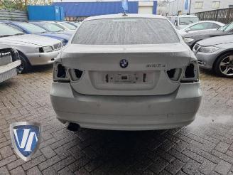 BMW 3-serie 3 serie (E90), Sedan, 2005 / 2011 320d 16V picture 3