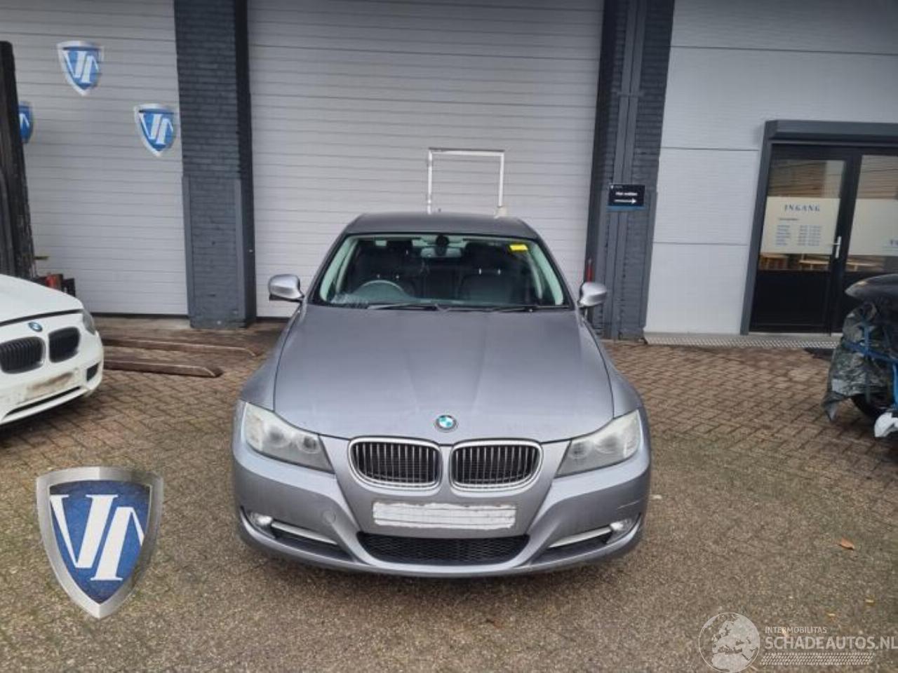 BMW 3-serie 3 serie (E90), Sedan, 2005 / 2011 320i 16V