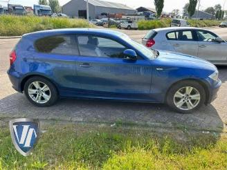 BMW 1-serie 1 serie (E81), Hatchback 3-drs, 2006 / 2012 116i 1.6 16V picture 4