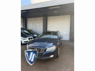 Auto da rottamare Volvo V-70 V70 (BW), Combi, 2007 / 2016 2.0 D4 16V 2014/11