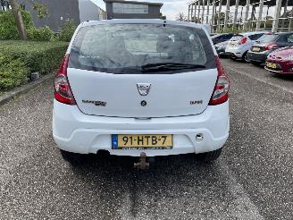 Dacia Sandero 1.4 airco picture 2