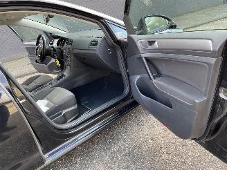 Volkswagen Golf 1.6 tdi 5drs picture 13