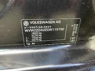 Volkswagen Golf 1.6 tdi 5drs picture 9