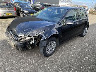 Volkswagen Golf 1.6 tdi 5drs picture 3