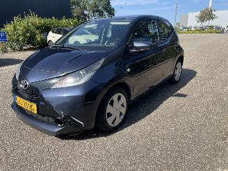  Toyota Aygo 5drs xplay 2016/8