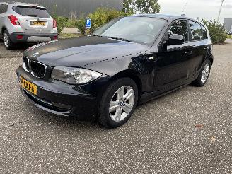 Schadeauto BMW 1-serie 116 5drs 2010/7