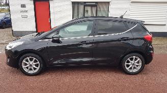  Ford Fiesta TITANIUM 2020/12