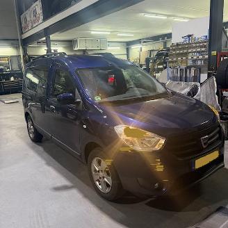 Schadeauto Dacia Dokker  2016/12