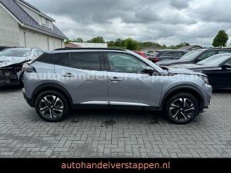 Peugeot 2008 e II Allure Pack Full Elektro picture 3