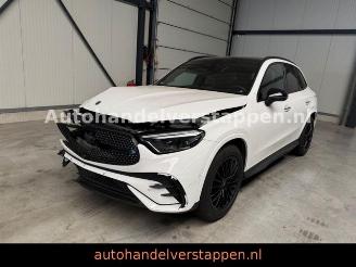 Schadeauto Mercedes GLC 300d 4Matic AMG Sport 9G-TRONIC Panorama 2024/4