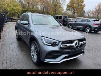 Voiture accidenté Mercedes GLC 300e 235KW 4Matic AMG Sport 2021/9