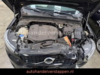 Volvo XC40 T3 R Design Sport 120KW Leder Navi picture 10