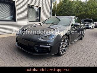 Unfallwagen Porsche Panamera 4 E-Hybrid 340KW Sport chrono 2017/9