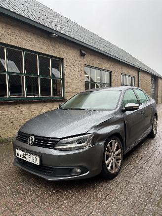 Schadeauto Volkswagen Jetta 1.2 TSI Comfortline 2011/3