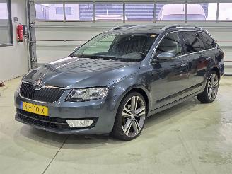 Skoda Octavia 1.6 TDI Greentech PANO picture 1