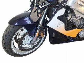 Honda CBR 900 RR picture 6