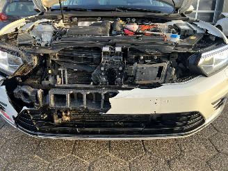 Volkswagen Passat 1.4 TSI GTE Highline Variant picture 13