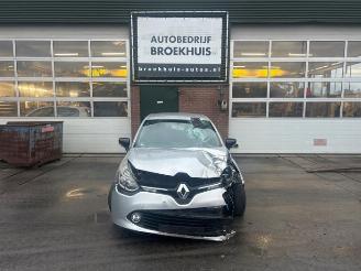 Autoverwertung Renault Clio Clio IV (5R), Hatchback 5-drs, 2012 / 2021 0.9 Energy TCE 90 12V 2014/6