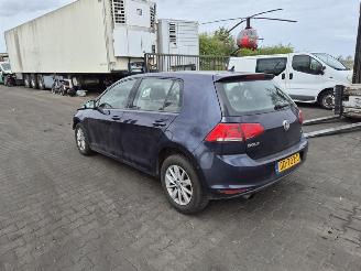 Volkswagen Golf 1.2 TSi picture 2