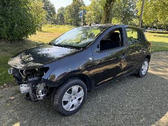 Voiture accidenté Dacia Sandero  2019/1