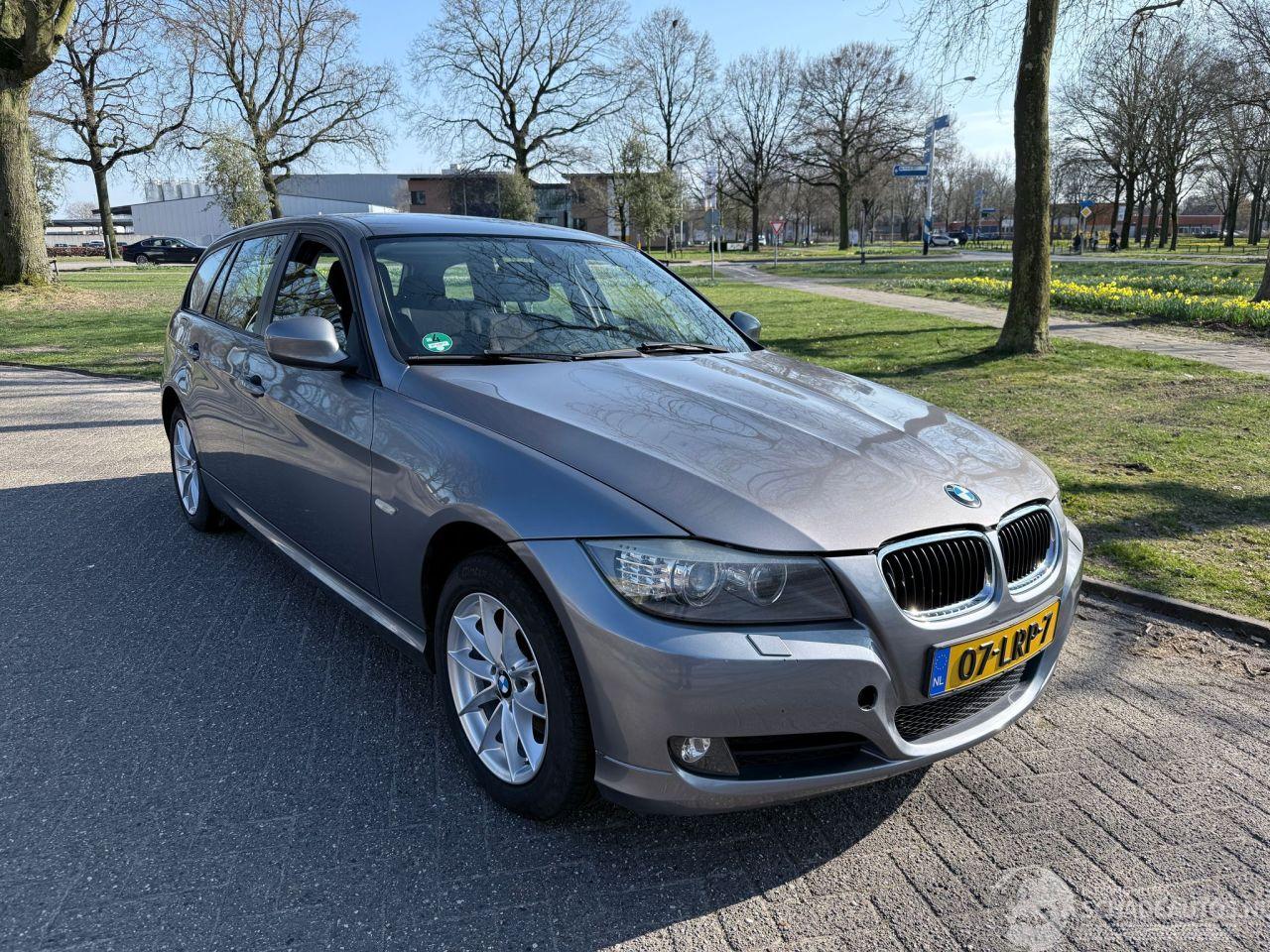 BMW 3-serie 105 kW (143 PK) 1995 cc.