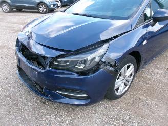Opel Astra 1.5 CDTI Innovation 5 Drs HB picture 6