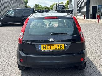 Ford Fiesta 1.25 16V Hatchback  Benzine 1.242cc 55kW (75pk) FWD picture 4