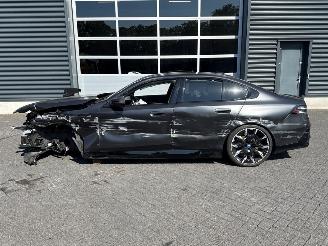 BMW i5 BMW I5 M60 442 KW (601 PK) xDrive 84 kWh panoramadak, carplay, 360 camera picture 4