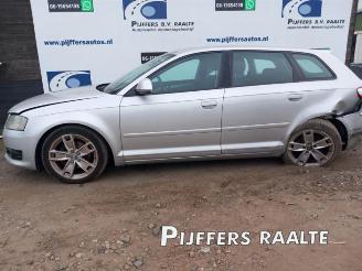 Vrakbiler auto Audi A3 A3 Sportback (8PA), Hatchback 5-drs, 2004 / 2013 2.0 TDI 16V 2009/1