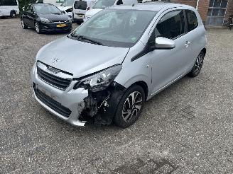 Unfallwagen Peugeot 108 1.0 ALLURE 2020/7