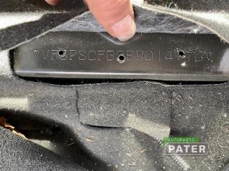 Peugeot 108 108, Hatchback, 2014 1.0 12V picture 12