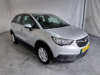 Unfallwagen Opel Crossland X 1.2 120 J. Edition 2019/4