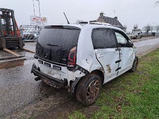 Volkswagen Up! 1.0 tsi picture 4