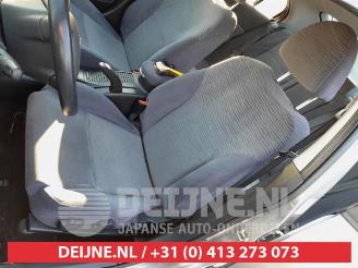 Nissan Primera Primera (P12), Hatchback, 2002 / 2008 1.8 16V picture 16