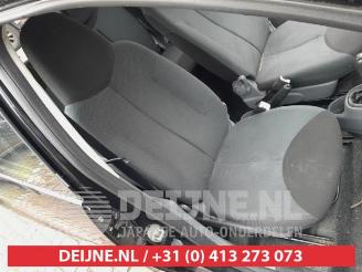 Toyota Aygo Aygo (B10), Hatchback, 2005 / 2014 1.0 12V VVT-i picture 15