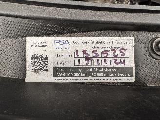 Citroën C3 1.2 PureTech Collection Navi Clima picture 16
